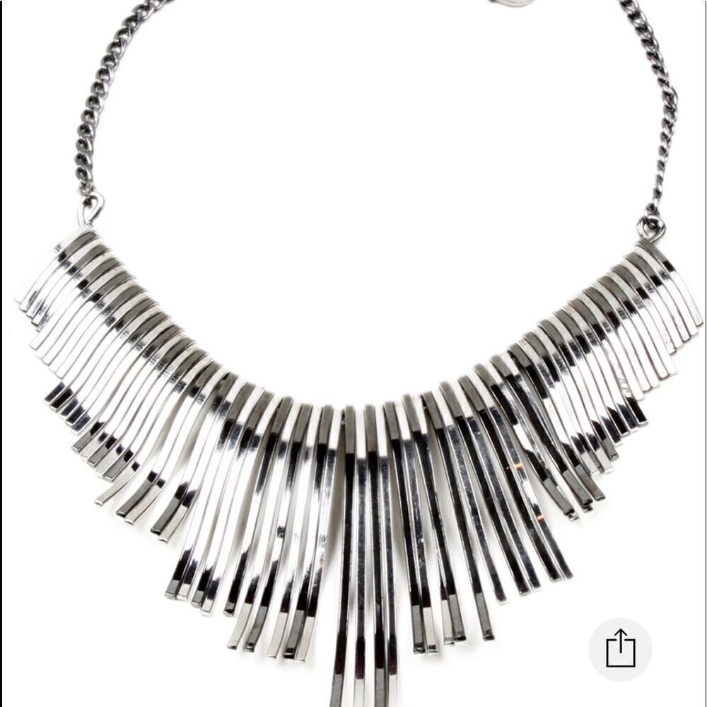 SILVER ADORE Me Necklace!